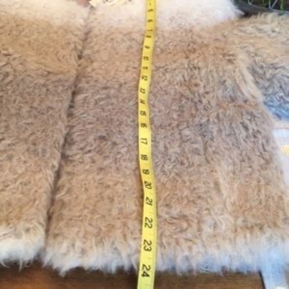 A.N.A Faux Fur Ombré Coat - NWT - Medium - Picture 7 of 8